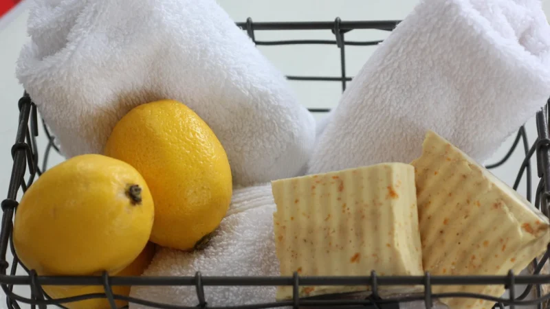 Naturalne sposoby na jędrną i nawilżoną skórę